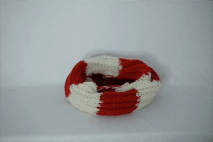 Knitted Scarf Red and White