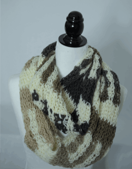 Knitted Scarf White and Grey